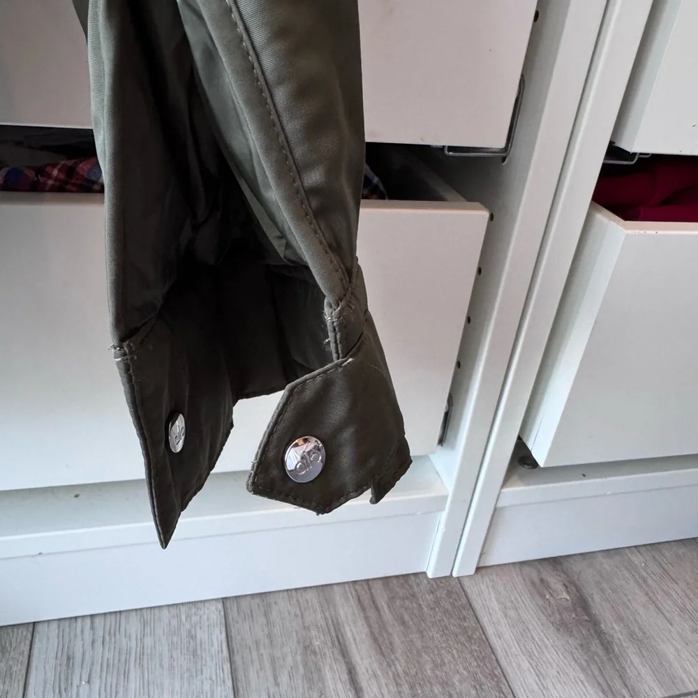 NWT ALO Yoga Green Olive Bomber Jacket